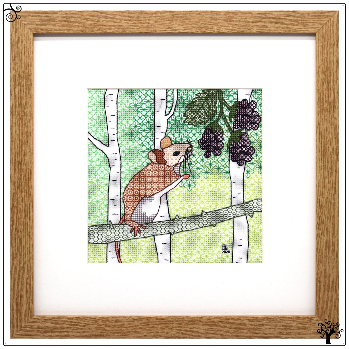 mouse blackwork kit or pattern