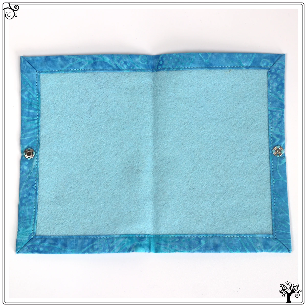 thread keeper turquoise floral