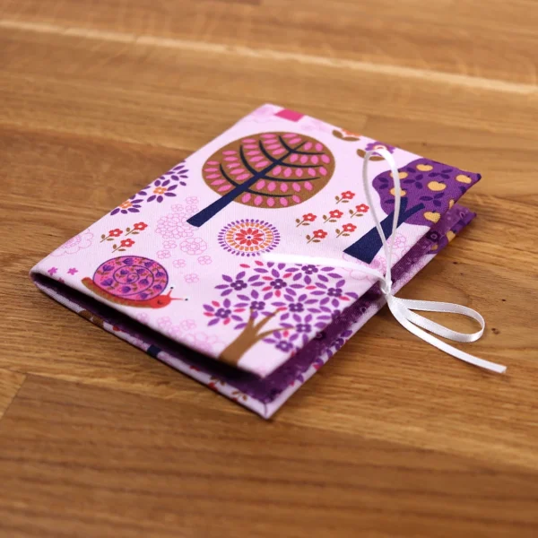 Needle Case Pink Snail
