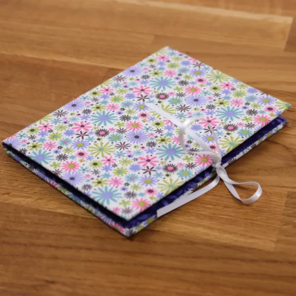 Needle Case Ditsy Flowers