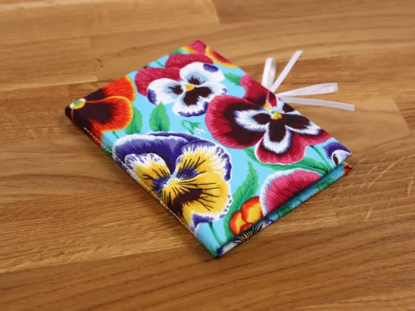 Needle Case Floral Pansies