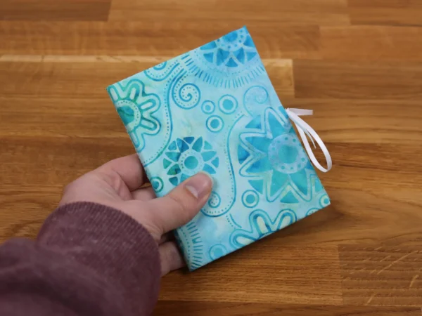 Needle Case Turquoise Batik