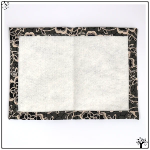 Thread Keeper Black and White Flowers 2 ORT Catcher