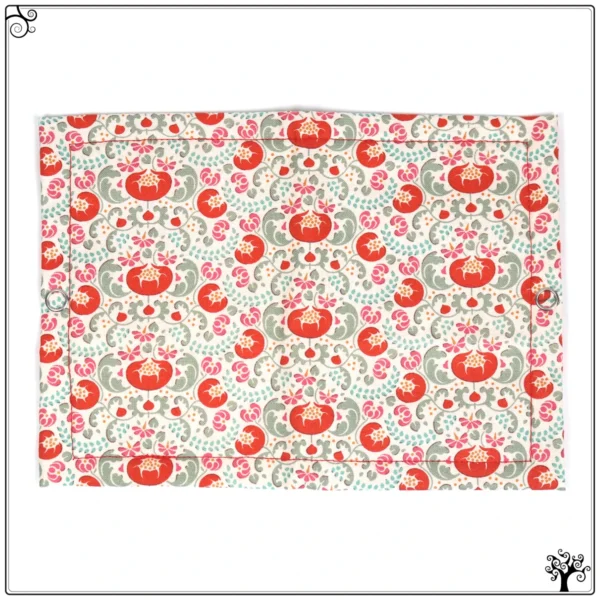 thread keeper berry flowers